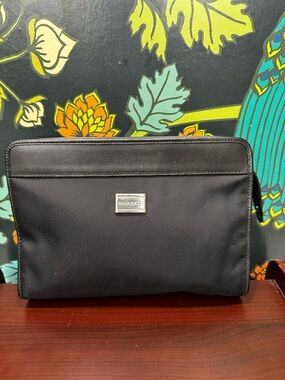 Wristlets / wallets / pouches / winners choice